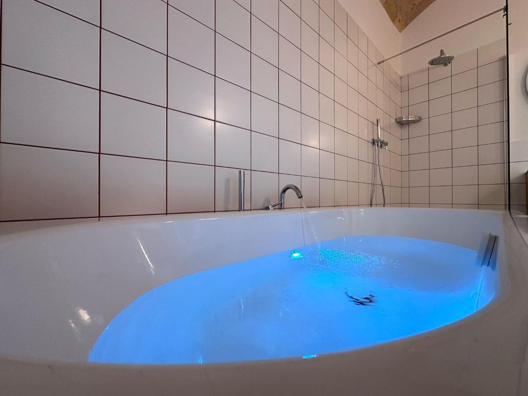 Santamaura Vatican Apartment Рим Екстериор снимка